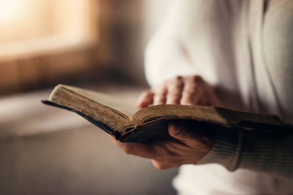 blog apologetics canon 1024x683